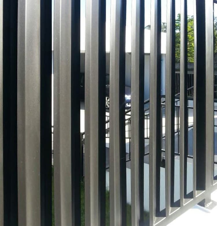Trabajo de carpintería de aluminio de Sucal Santiago en Santiago 11