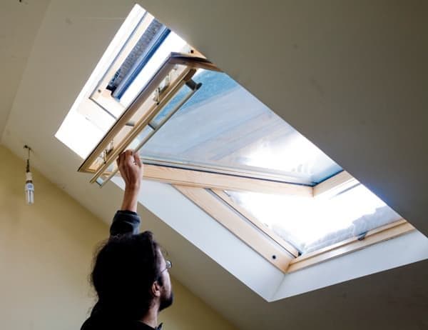 Ventanas de tejado VELUX para buhardillas y desvanes en Santiago