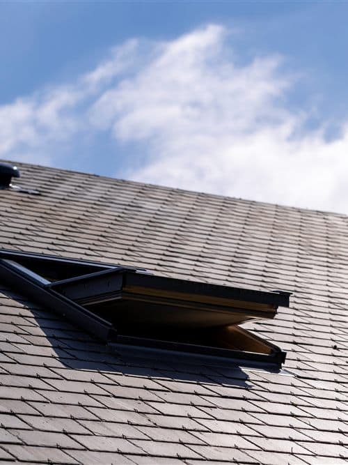 Distribuidores oficiales de ventanas VELUX en Santiago - Sucal Santiago
